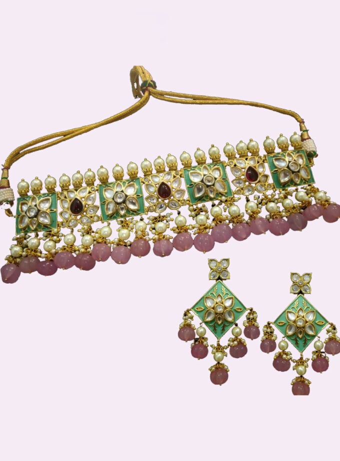 Choker Necklace with Pearl